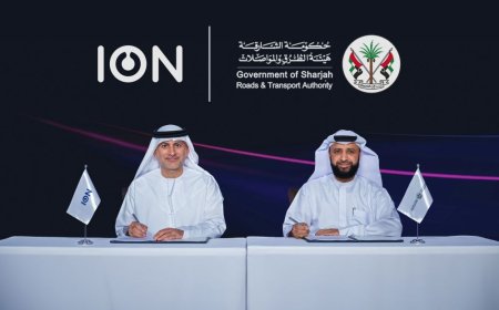 طرق الشارقة و"آيون" تعززان البنية التحتية لشحن السيارات الكهربائية