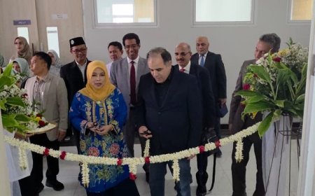 رسمياً .. افتتاح مركز الشرفاء الحمادي للدراسات القرأنية بجامعة مولانا