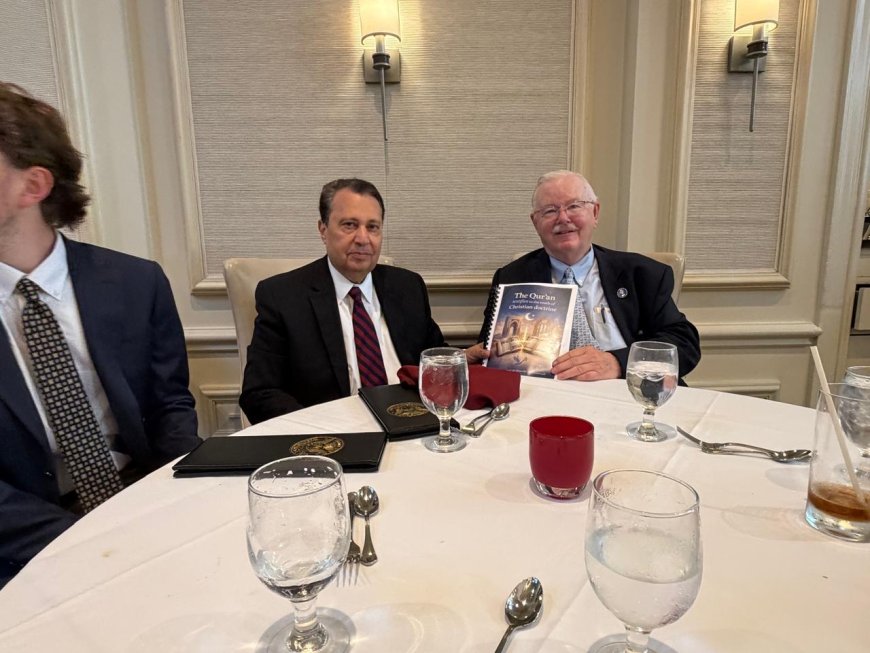 مدير مكتب مؤسسة رسالة السلام بأمريكا يلتقى مع  قيادات سياسية وبرلمانية وإعلامية أمريكية