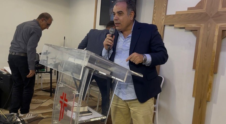 مجدي طنطاوي من قلب الكنيسة : الدين لله والوطن للجميع .. لا وصاية على العقيدة | صور