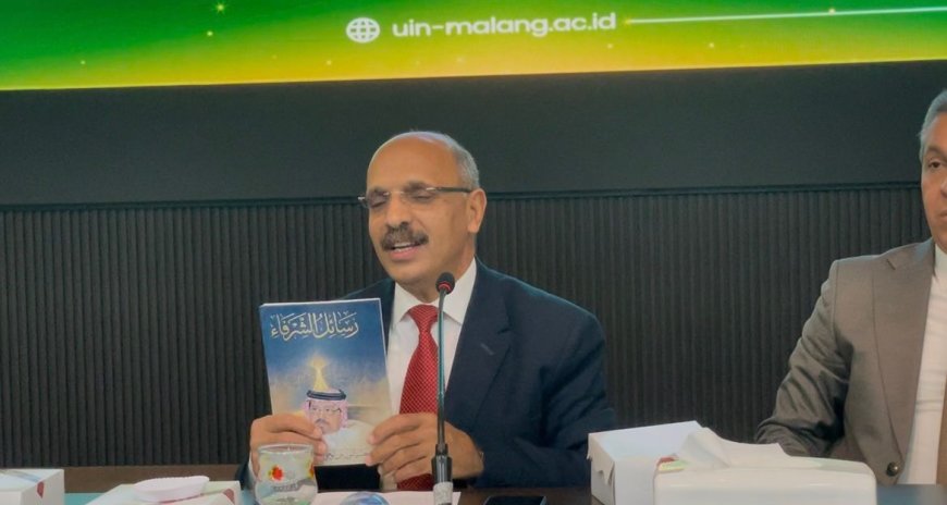 د. عبد الراضي رضوان في محاضرة لطلاب جامعة مولانا الاندونيسية: الحل في القرآن الكريم