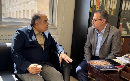 مدير المدارس الأرثوذكسية داود دبابنة يوقع مذكرة اتفاق مع مؤسسة رسالة السلام العالمية لنشر فكر التعايش والسلام بين الطلاب