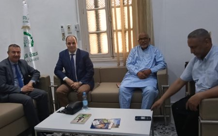 وفد "رسالة السلام" و"مركز العرب" يناقش الأطروحات التنويرية للمفكر علي الشرفاء الحمادي مع الدكتور رشيد طباخ