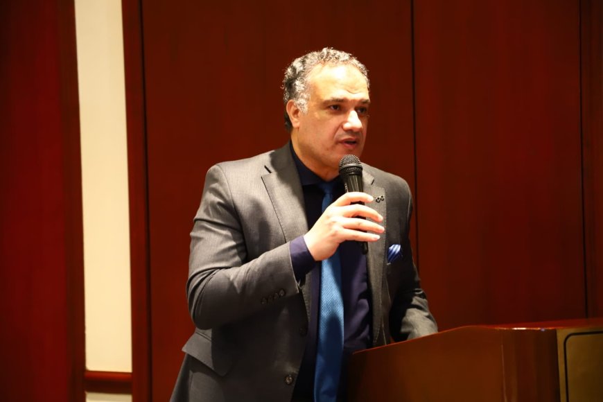 هشام النجار خلال ندوة رسالة السلام : العودة إلى القرآن وبناء قانون عادل هو الحل لإنقاذ الاسرة .. ومشروع علي الشرفاء نقطة البداية