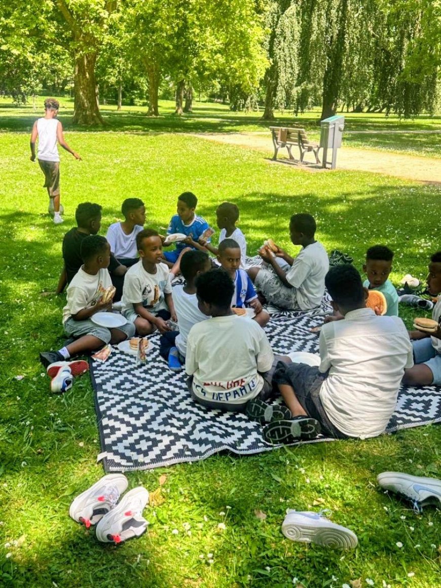 مدرسة الرسالة في فرانكفورت تنظم إحتفالا بعيد الأضحى وتشكر المفكر العربي الأستاذ علي الشرفاء