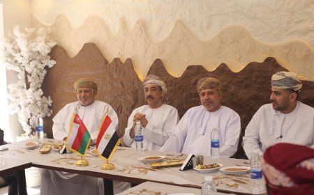 أطباق عُمانية تحلّق في القاهرة بأشهى نكهات مسقط