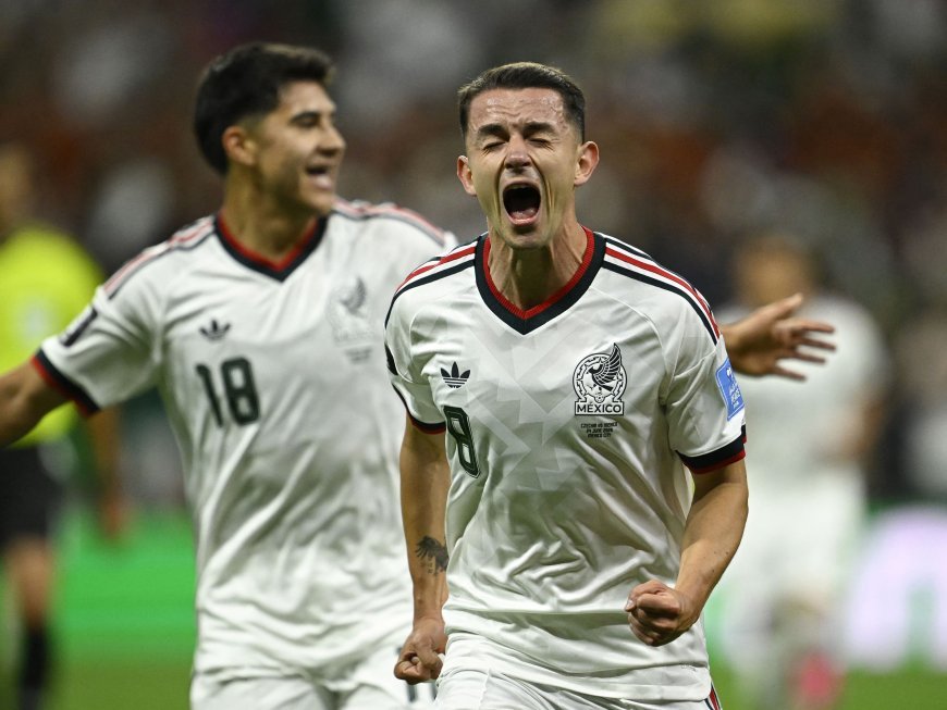 المكسيك تفوز على التشيك وتتأهل إلى دور الـ32 في كأس العالم