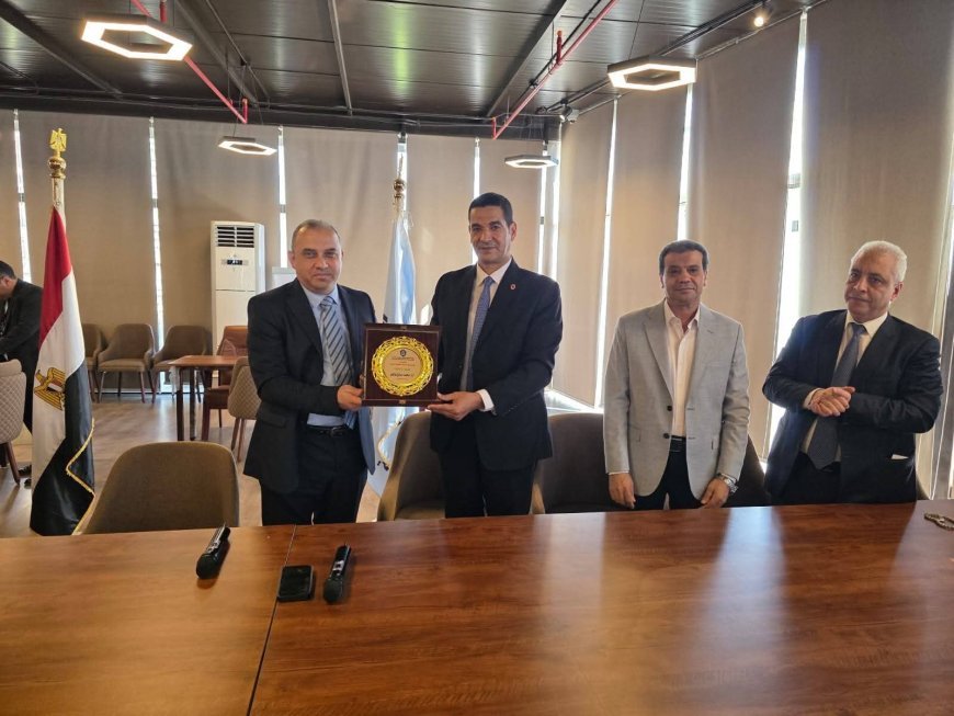 أكاديمية السادات تحقق إنجازًا دوليًا وتحصل على  شهادتي الجودة العالميتين ISO 9001 وISO 21001