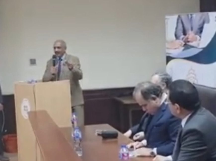 د. عبد الراضي رضوان فى أولى ندوات مؤسسة رسالة السلام العالمية تواكبا مع معرض مكتبة الإسكندرية الدولى للكتاب: ثورة 1919 وحرب أكتوبر المجيدة  جسدتا أسمى صور التلاحم بين أبناء الوطن في الدفاع عن مصر