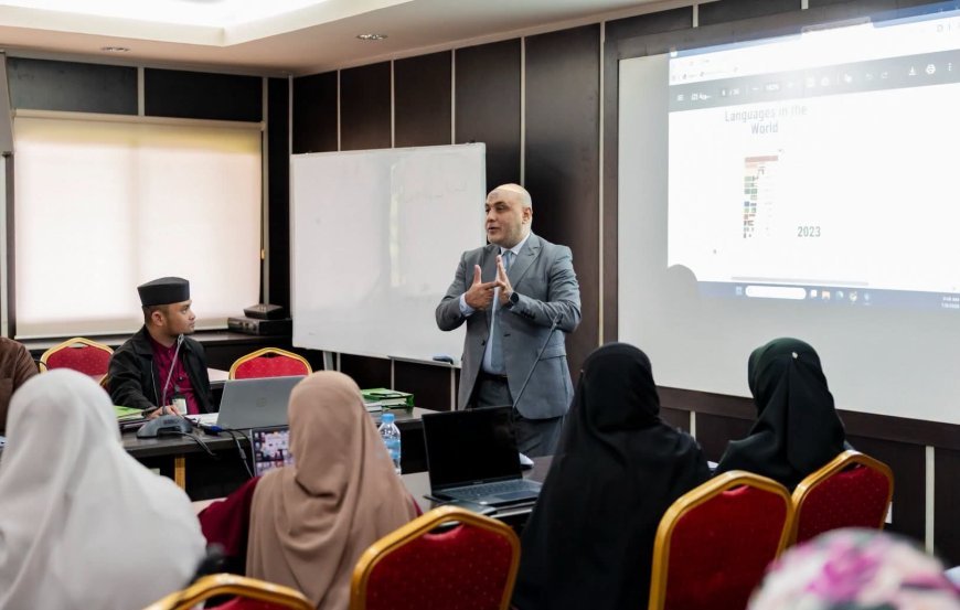 محاضرتان للدكتور تامر الغزاوي بجامعة السلطان الشريف علي الإسلامية ببروناى والجامعة تقرر تعميم كتاب "فلسفة الإصلاح الحضاري في القرآن الكريم" للمفكر على الشرفاء على الطلاب