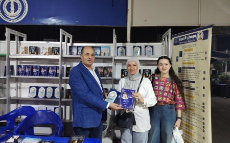 أفكار الشرفاء الحمادي تجذب الأنظار في الساعات الأولى من افتتاح معرض نادي الترسانة للكتاب