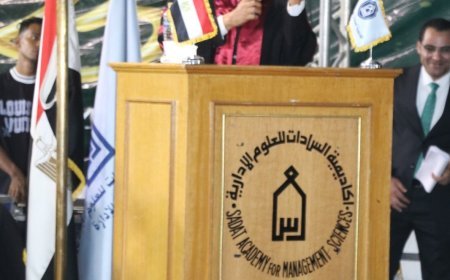 أكاديمية السادات تحتفي بتخريج الدفعة 42 من BIS.. خريجون مؤهلون لخدمة الدولة وصناعة المستقبل