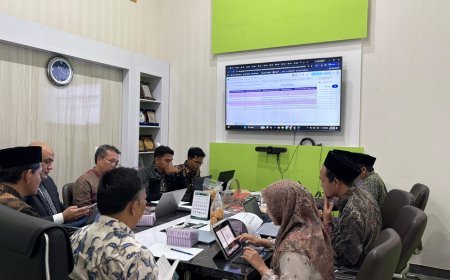مهرجان ثقافي كبير في إندونيسيا  احتفاء بالتحكيم النهائي لفرع المقال فى مسابقة «الشرفاء الحمادي» لفهم وتدبر القرآن