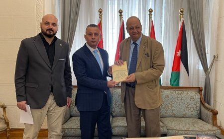 وفد من مؤسسة رسالة السلام يبحث مع المستشار الإعلامي والثقافي لسفارة الأردن آفاق التعاون الفكري والثقافي