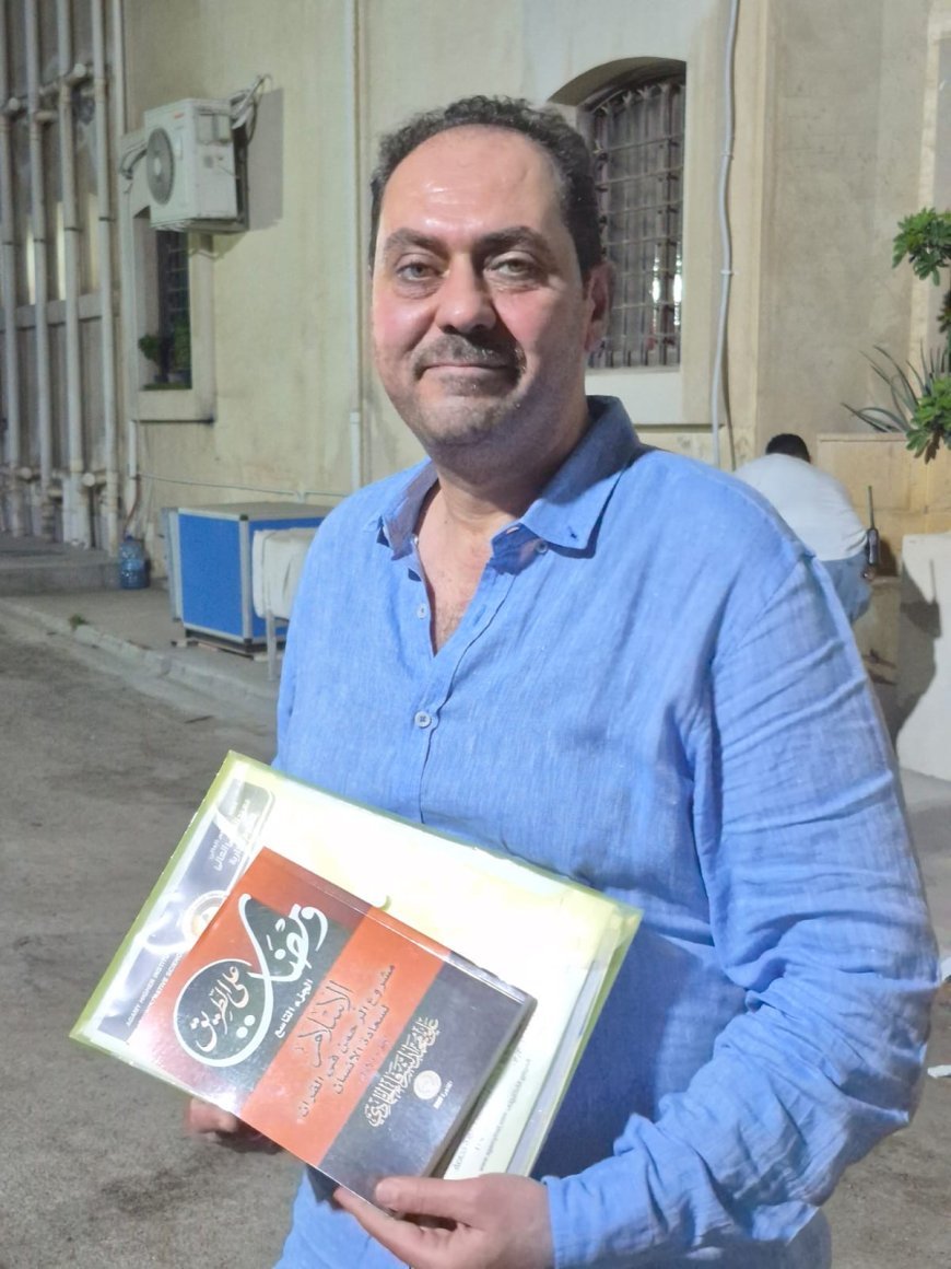 رئيس مجلس إدارة معهد العجمي العالي للعلوم الإدارية يشيد بالجزء التاسع من كتاب  «ومضات على الطريق» للمفكر علي محمد الشرفاء الحمادي