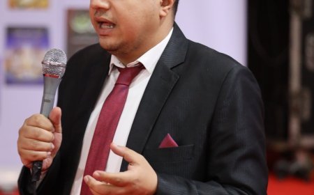 الكاتب الصحفي محمد عمر خلال ندوة مؤسسة رسالة السلام :  «حرب أكتوبر» هي أهم حدث  في تاريخ مصر كله منذ الفراعنة