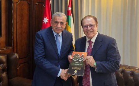 مدير مكتب  مؤسسة رسالة السلام العالمية بالأردن  يلتقي مع  رئيس الجامعة الأردنية لتعزيز التعاون بين المؤسسات الثقافية والاكاديمية ونشر ثقافة السلام  ومواجهة الفكر المتطرف