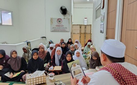 مؤسسة رسالة السلام العالمية تنظم 9 محاضرات تنويرية في جاوة الشرقية بإندونيسيا