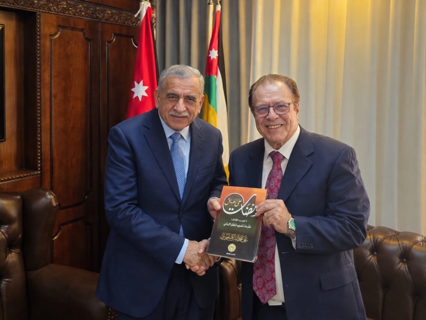 مدير مكتب  مؤسسة رسالة السلام العالمية بالأردن  يلتقي مع  رئيس الجامعة الأردنية لتعزيز التعاون بين المؤسسات الثقافية والاكاديمية ونشر ثقافة السلام  ومواجهة الفكر المتطرف